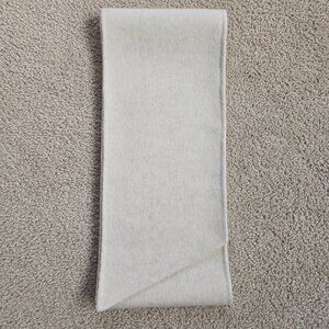 NWOT Wool & Cashmere Minimalist Scarf With Angled Ends Soft Brushed Nap